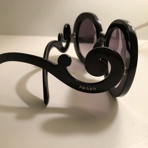 PRADA Minimal Baroque sunglasses - Picture 8 of 11